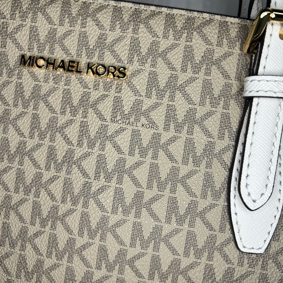 Michael Kors Gilly Miami Limited Edition Logo Tote - Picture 2 of 14